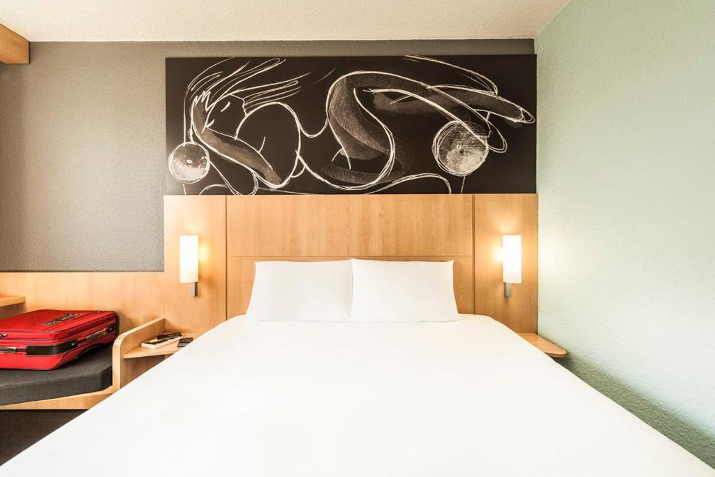 Ibis Châtellerault Exterior foto